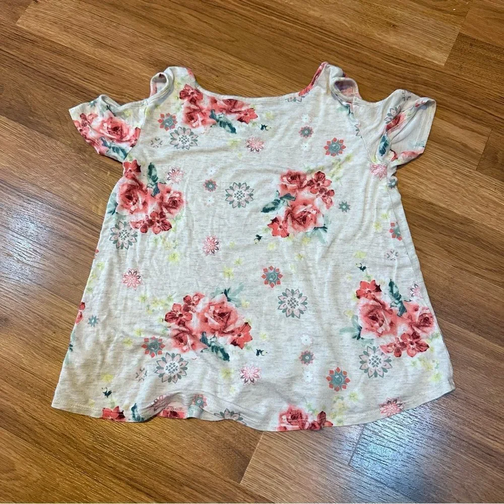 Sweet Kiss/ Justice Lot Of Girls Shirts Set of 2 Love Floral - Size 10/12